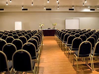 & Congreso Aparthotel